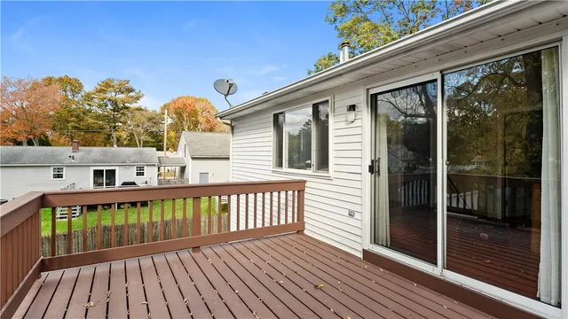 $3,050 | 15 Abbott Avenue, Warwick, RI 02886