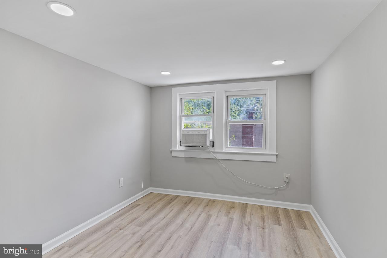 6008 Addison Road Capitol Heights, MD 20743 - Photo 4 of 32 Gallery Image 4