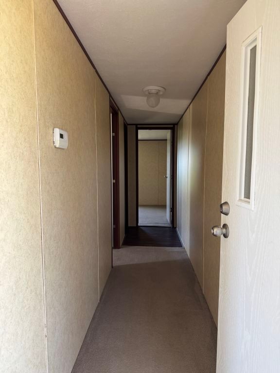 538 Cottle Town Road Smithville, TX 78957 - Photo 17 of 38 a view of a hallway