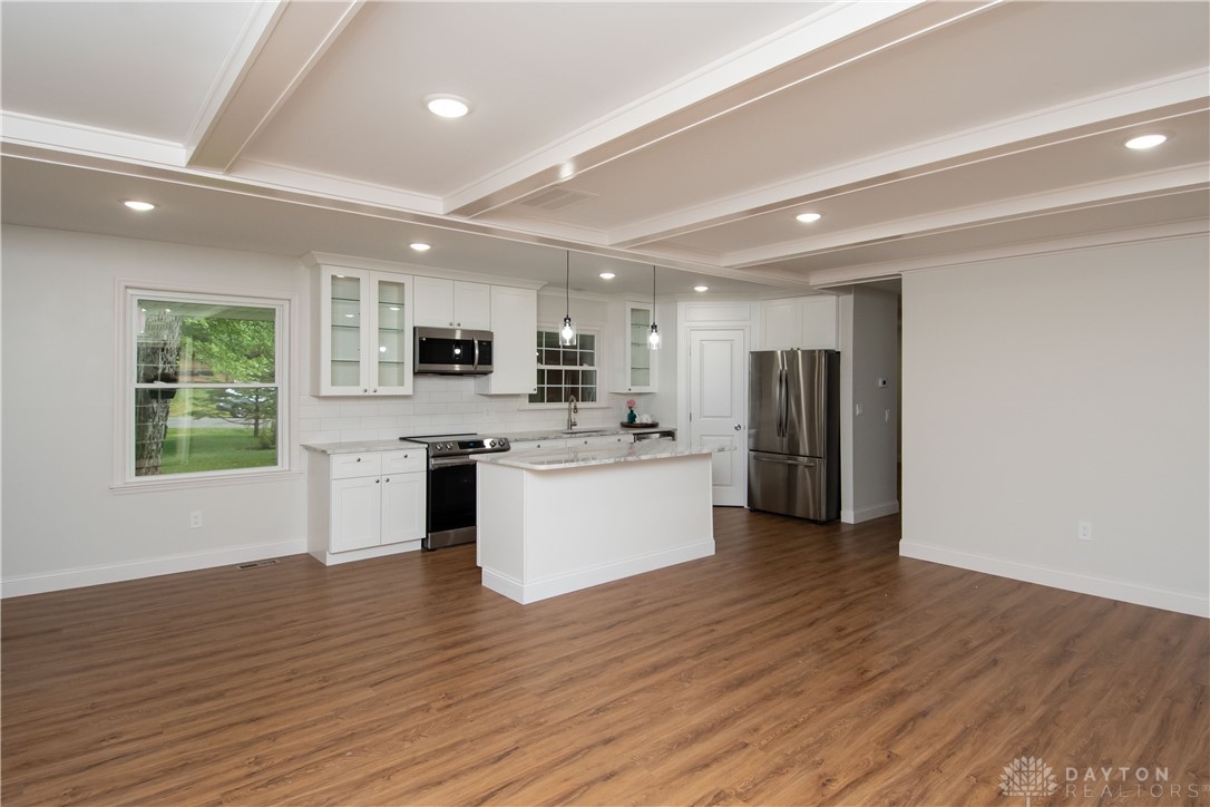 238 Towerview Road Dayton, OH 45429 - Photo 9 of 25