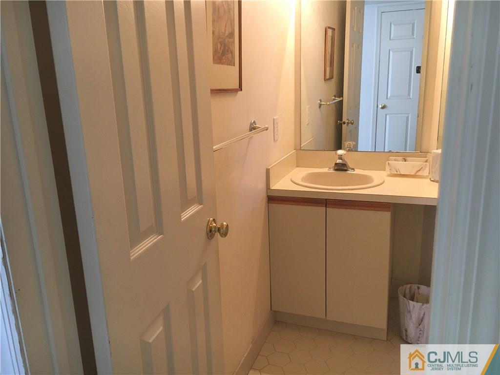 110 B Winthrop Road Monroe Township, NJ 08831 - Photo 17 of 25 Gallery Image 17