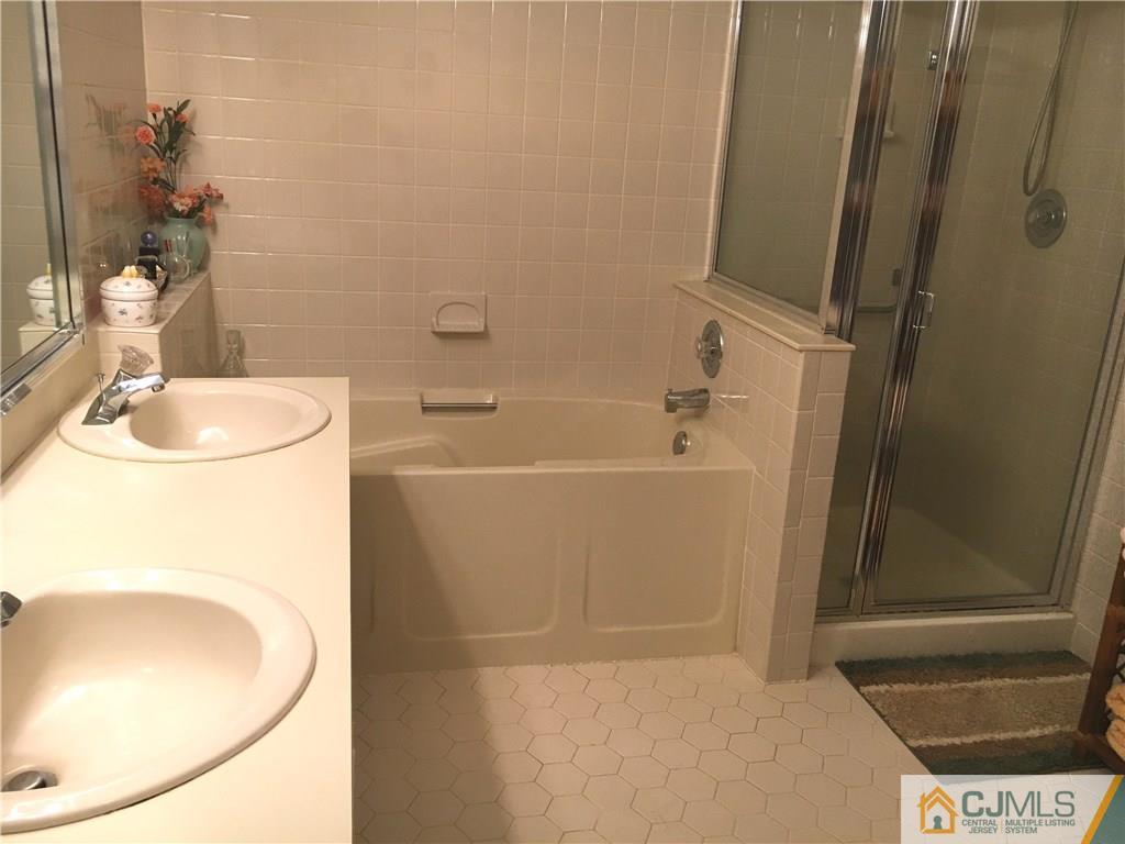 110 B Winthrop Road Monroe Township, NJ 08831 - Photo 19 of 25 Gallery Image 19