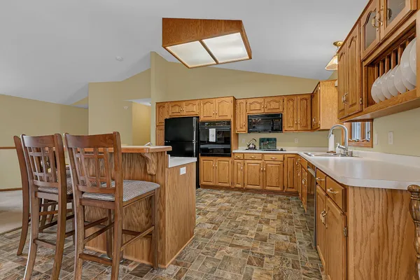 $495,000 | 9900 West Lake Court, Rice, MN 56367