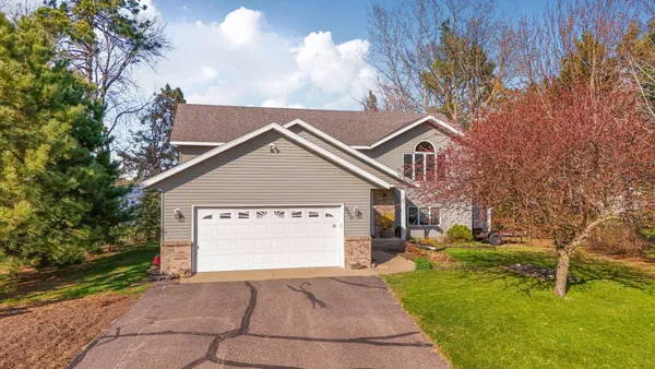 $495,000 | 9900 West Lake Court, Rice, MN 56367