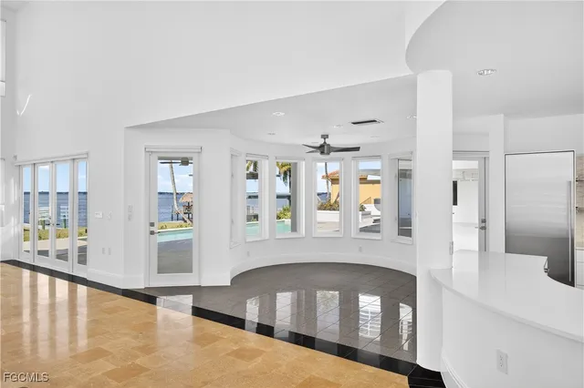 $4,750,000 | 3402 West Riverside Drive, Fort Myers, FL 33901