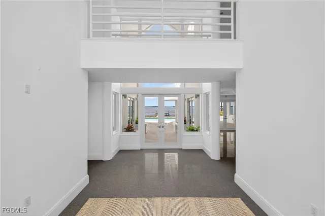 $4,750,000 | 3402 West Riverside Drive, Fort Myers, FL 33901