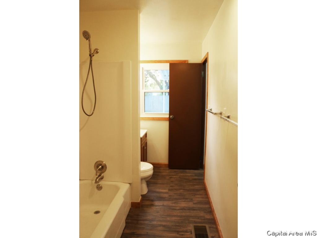 3349 South 5th Street Springfield, IL 62703 - Photo 13 of 25