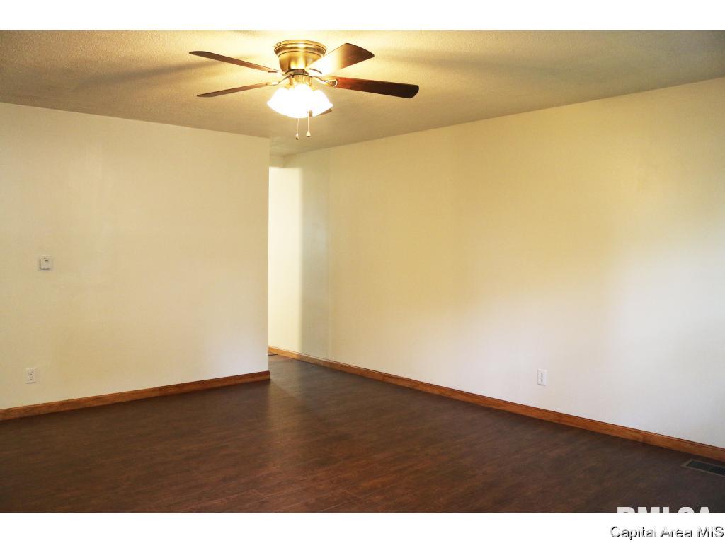 3349 South 5th Street Springfield, IL 62703 - Photo 3 of 25