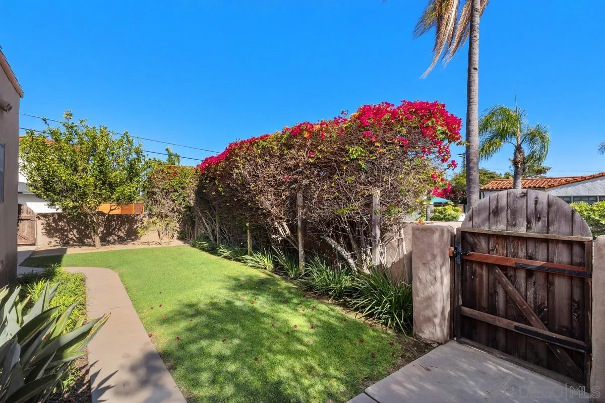 5151 Hastings Road San Diego, CA 92116 - Photo 26 of 30