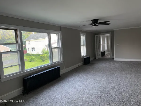 $1,975 | 42 Mechanic Street, Hoosick Falls, NY 12090