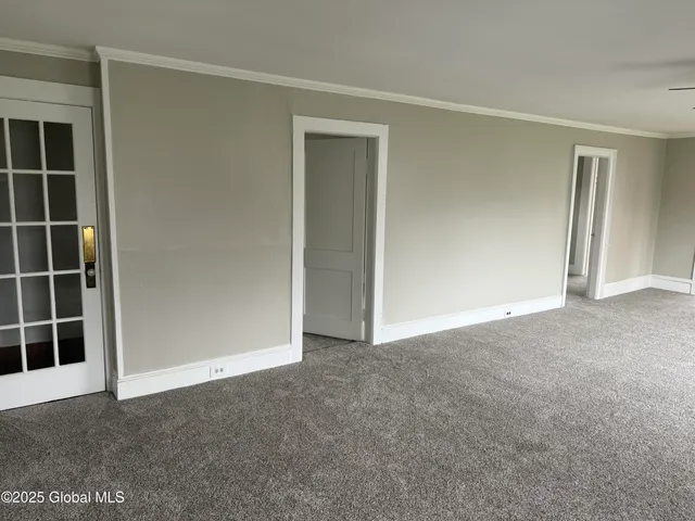 $2,250 | 42 Mechanic Street, Hoosick Falls, NY 12090