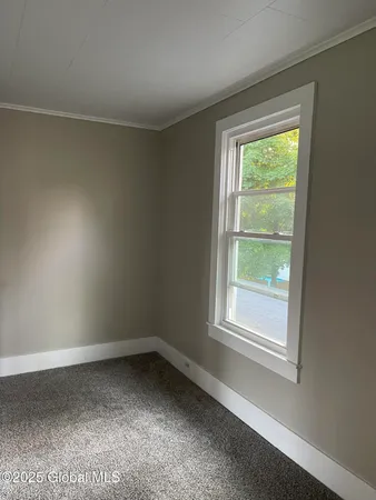 $1,975 | 42 Mechanic Street, Hoosick Falls, NY 12090