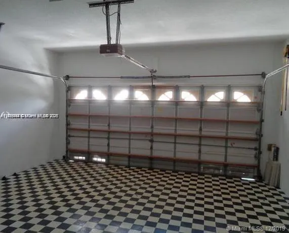 a view of a entryway of a building