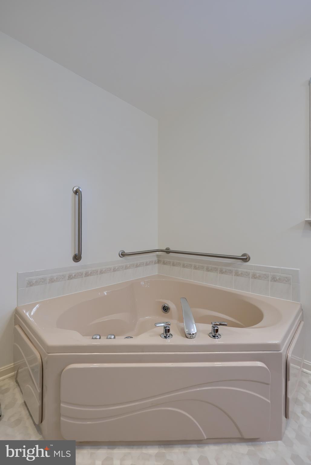 35 Field Lane Lititz, PA 17543 - Photo 34 of 49 a bathroom with a bathtub