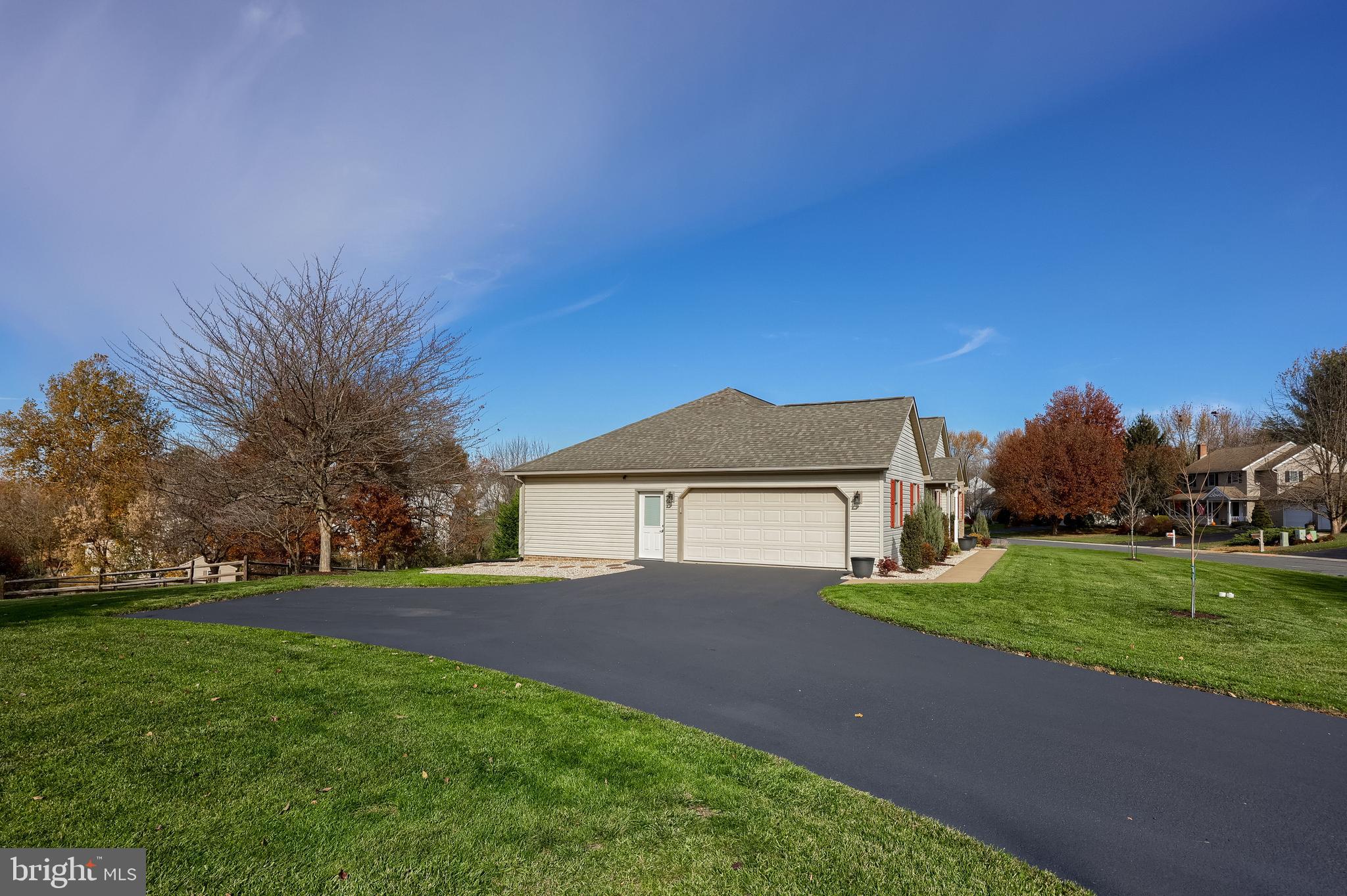 35 Field Lane Lititz, PA 17543 - Photo 41 of 49 a front view of a house with a yard and garage