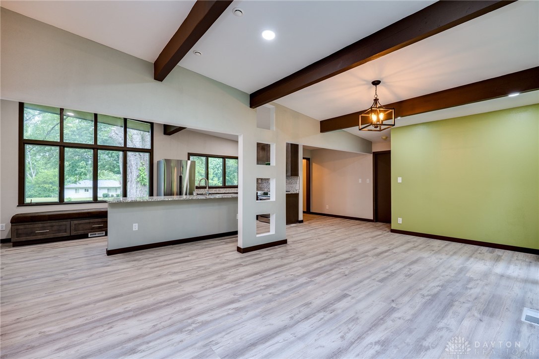2823 Lantz Road Beavercreek, OH 45434 - Photo 7 of 30 Gallery Image 7