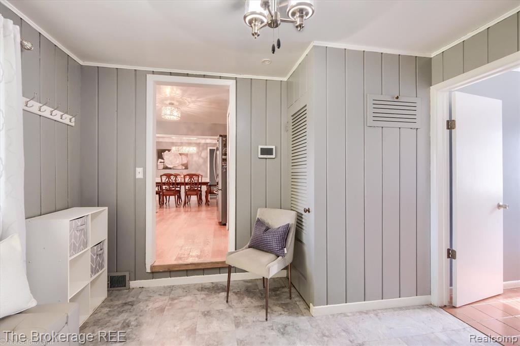 9223 Lapeer Road Davison, MI 48423 - Photo 37 of 56 Gallery Image 37
