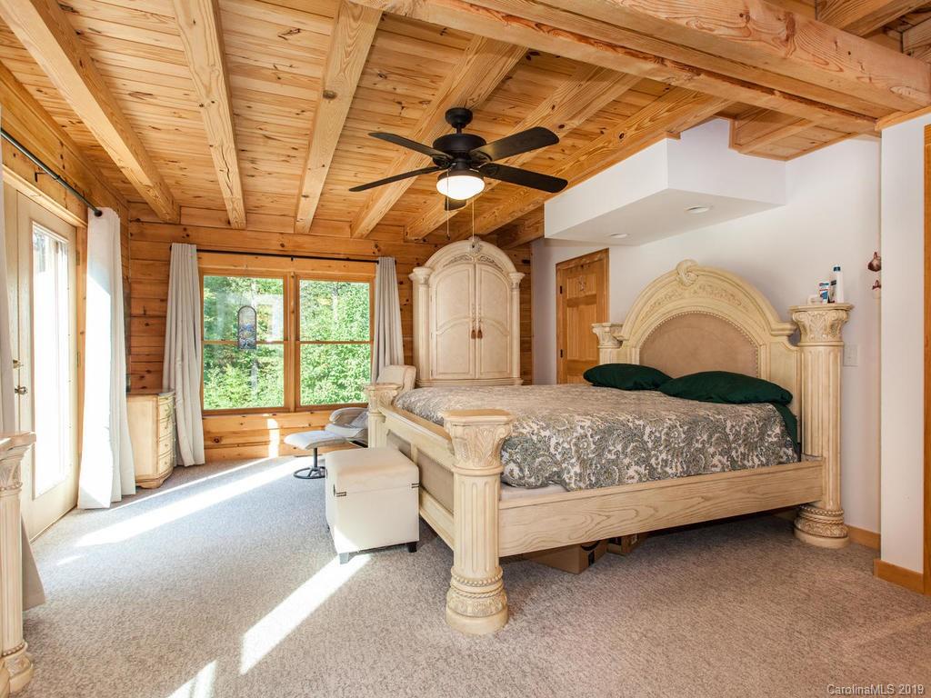 1002 Clarks Branch Road Leicester, NC 28748 - Photo 11 of 33 Gallery Image 11