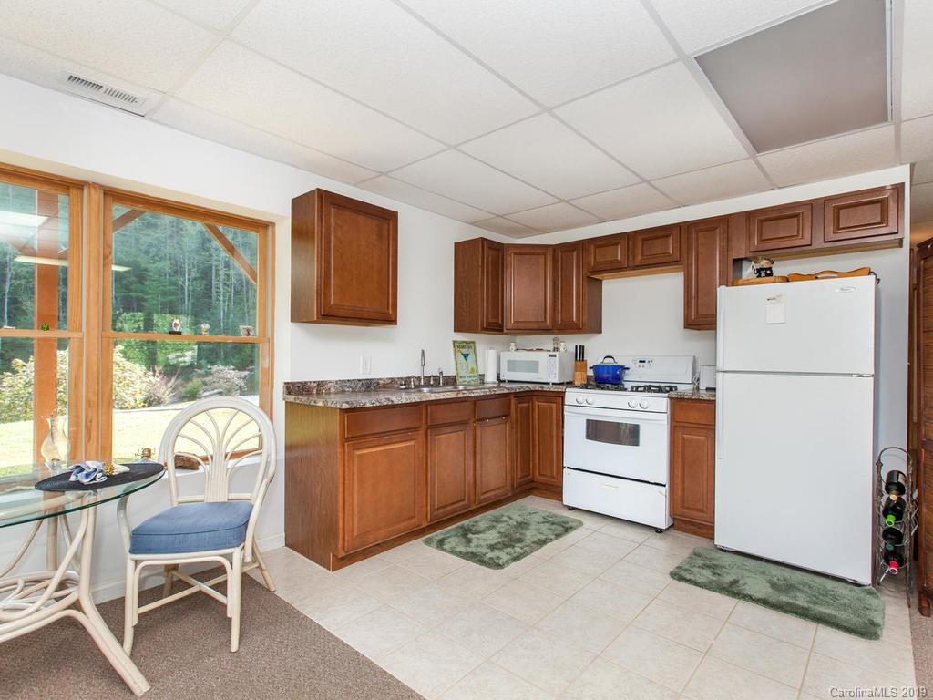 1002 Clarks Branch Road Leicester, NC 28748 - Photo 20 of 33 Gallery Image 20