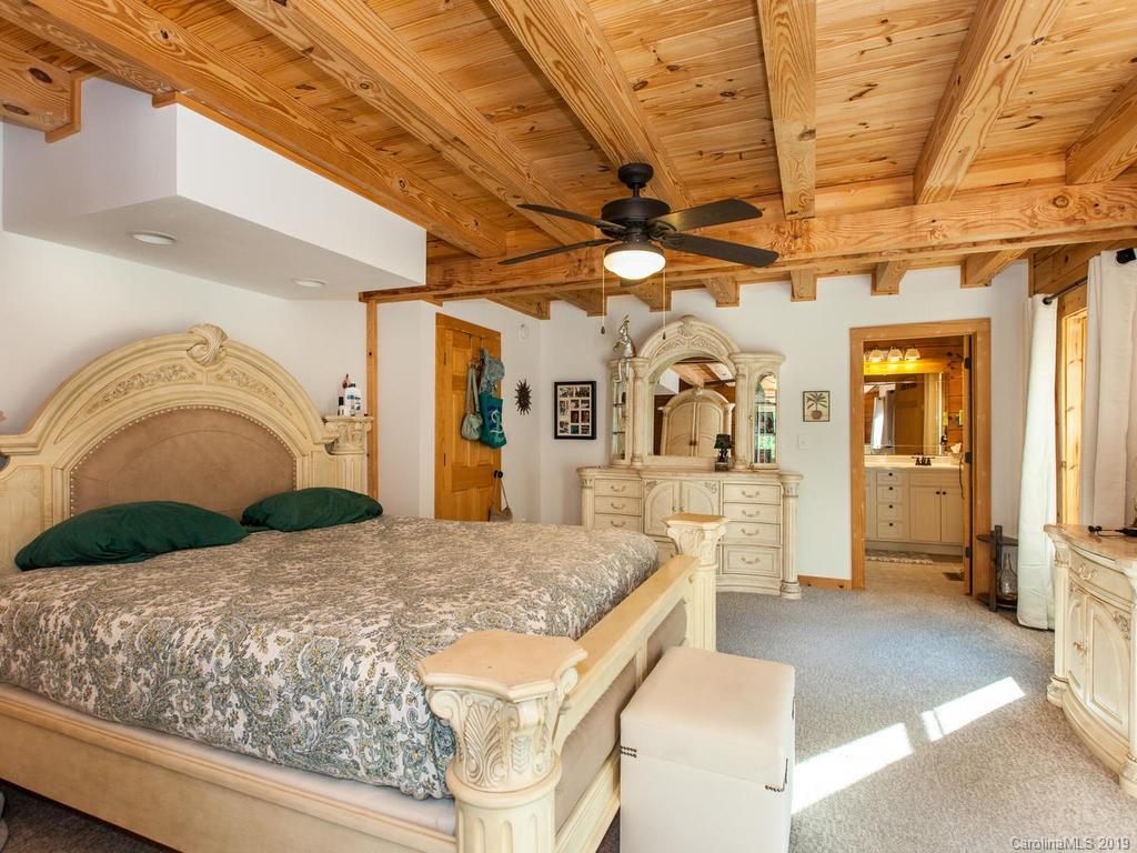 1002 Clarks Branch Road Leicester, NC 28748 - Photo 10 of 33 Gallery Image 10