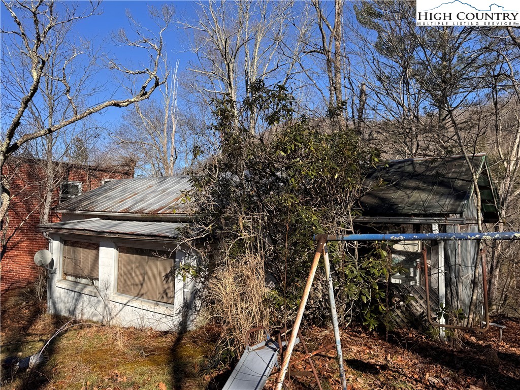 Squirrel Creek Road Newland, NC 28657 - Photo 24 of 28