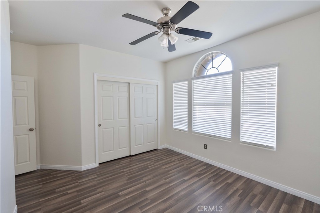 207 Riesling Vines Street Bakersfield, CA 93314 - Photo 22 of 32