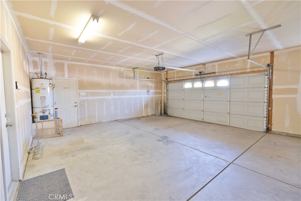 207 Riesling Vines Street Bakersfield, CA 93314 - Photo 25 of 32