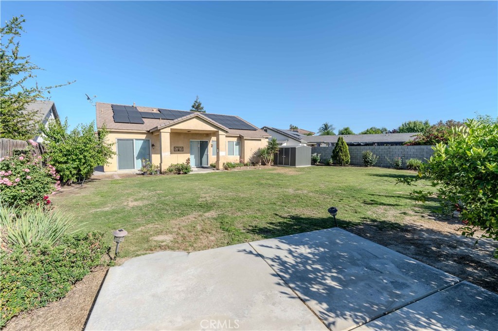 207 Riesling Vines Street Bakersfield, CA 93314 - Photo 27 of 32