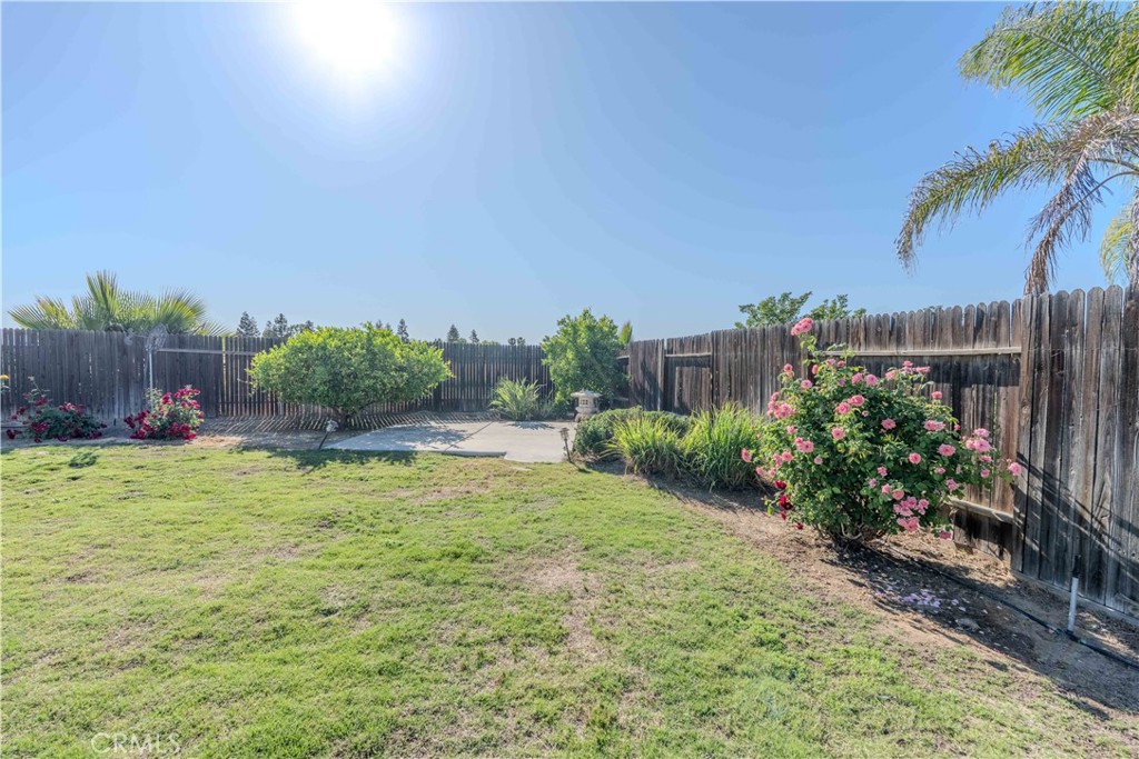 207 Riesling Vines Street Bakersfield, CA 93314 - Photo 30 of 32