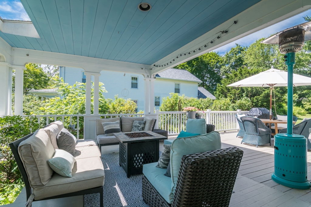116 High Street Amherst, MA 01002 - Photo 36 of 42 a outdoor living space with furniture and plants