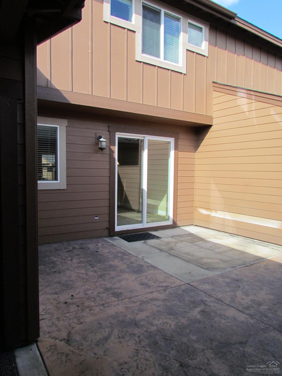 635 Southwest Peak View Place Bend, OR 97702 - Photo 16 of 18 Additional Photo