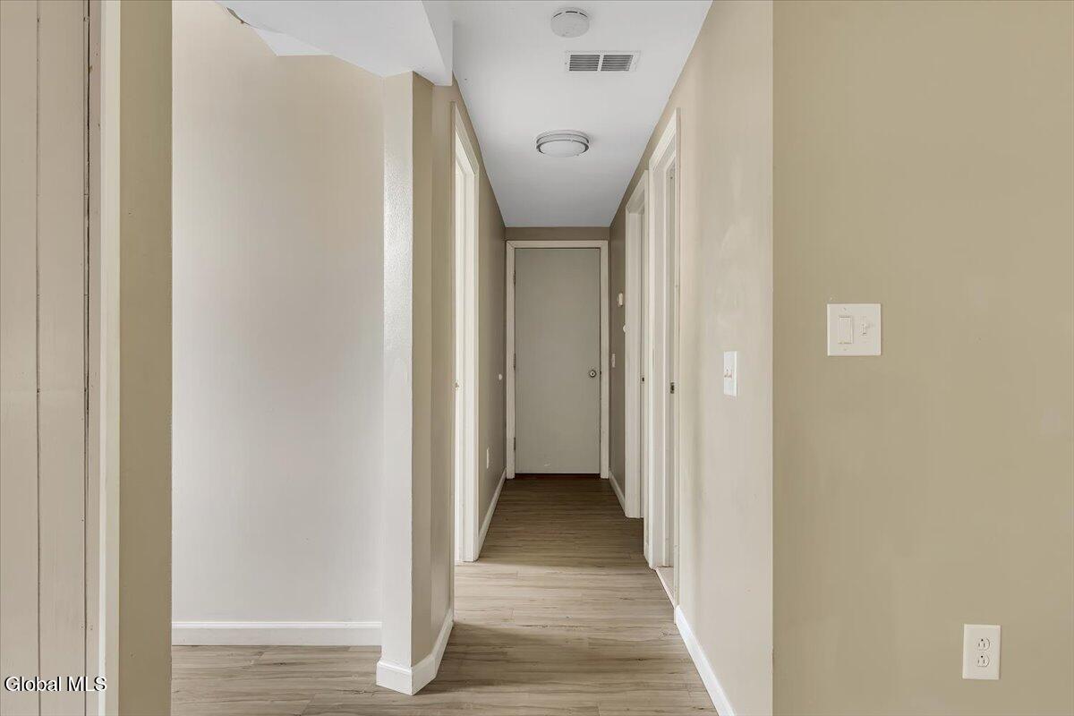 326 Louden Road Saratoga Springs, NY 12866 - Photo 22 of 30 27-P1581772