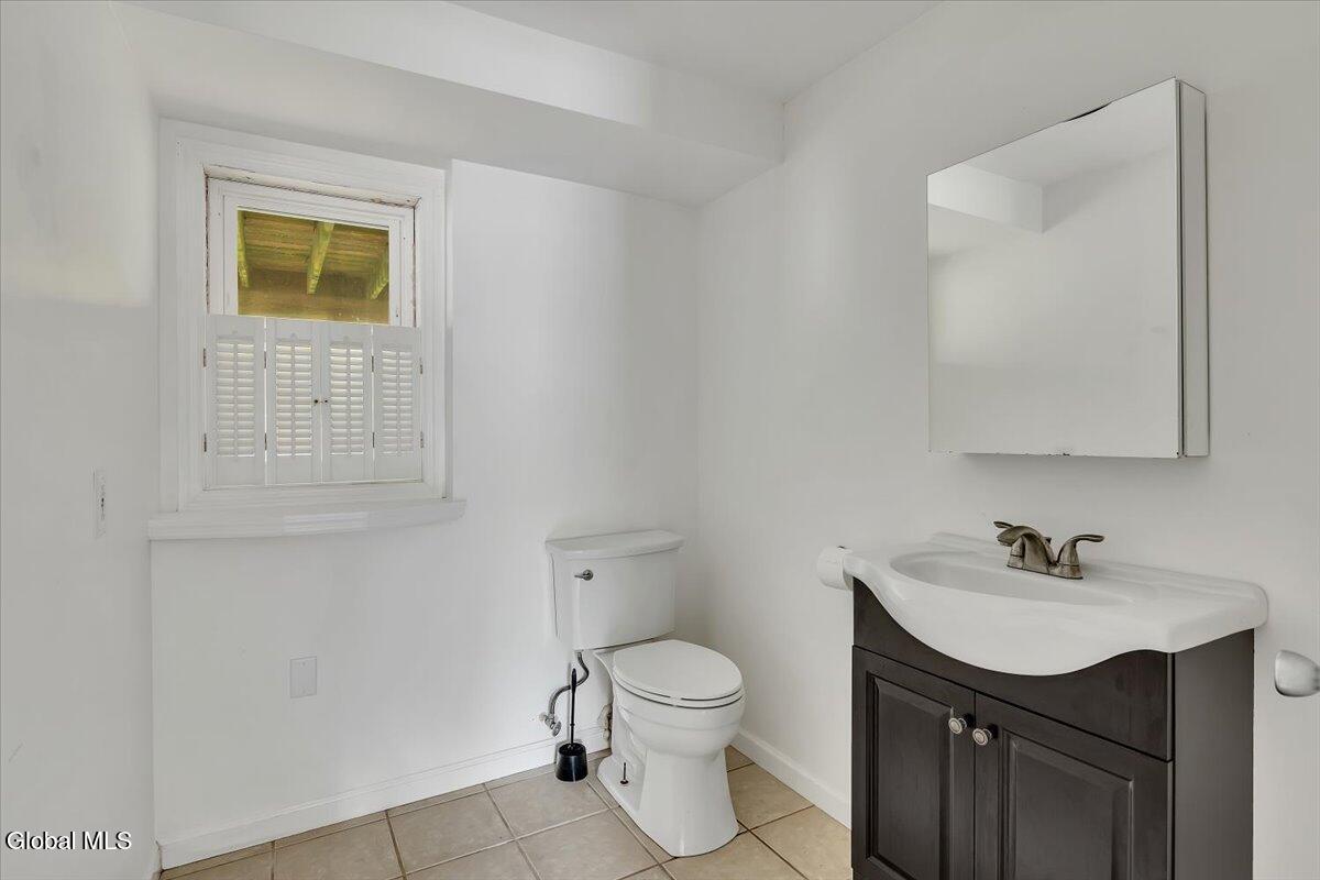 326 Louden Road Saratoga Springs, NY 12866 - Photo 23 of 30 28-P1581777