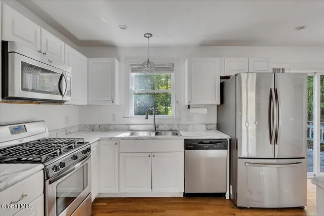 $399,999 | 326 Louden Road, Wilton, NY 12866