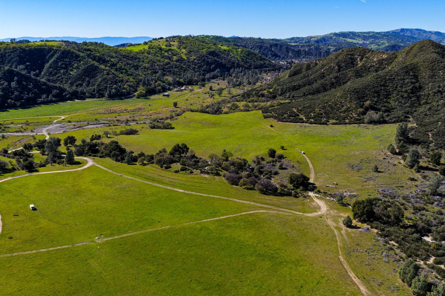 0 Coalinga Road Paicines, CA 95043 - Photo 3 of 14 a view of a field with an ocean