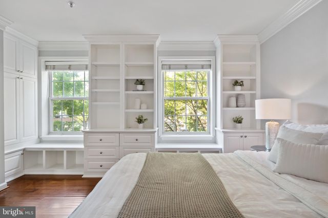 $705,000 | 1308 Roundhouse Lane, Alexandria, VA 22314