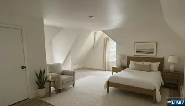 $2,600 | 158 Joralemon Street, Unit 2, Belleville, NJ 07109