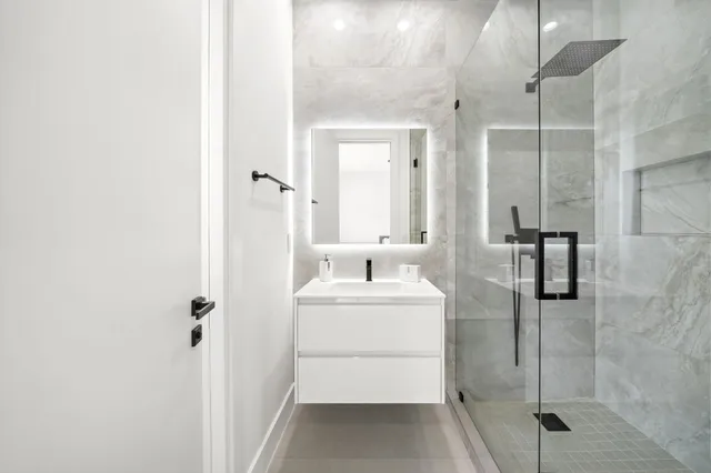 $2,699,900 | 1629 Northeast 4th Place, Fort Lauderdale, FL 33301