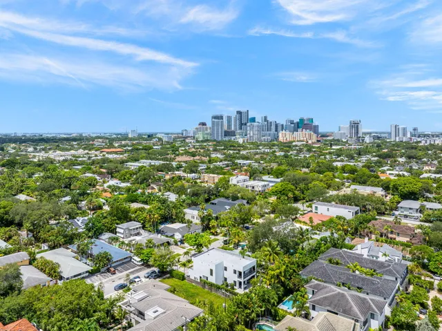 $2,699,900 | 1629 Northeast 4th Place, Fort Lauderdale, FL 33301