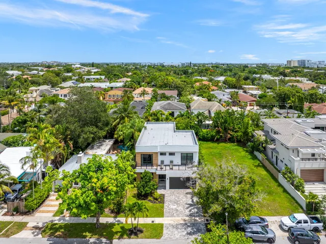 $2,699,900 | 1629 Northeast 4th Place, Fort Lauderdale, FL 33301