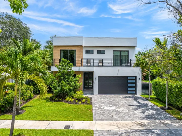$2,699,900 | 1629 Northeast 4th Place, Fort Lauderdale, FL 33301