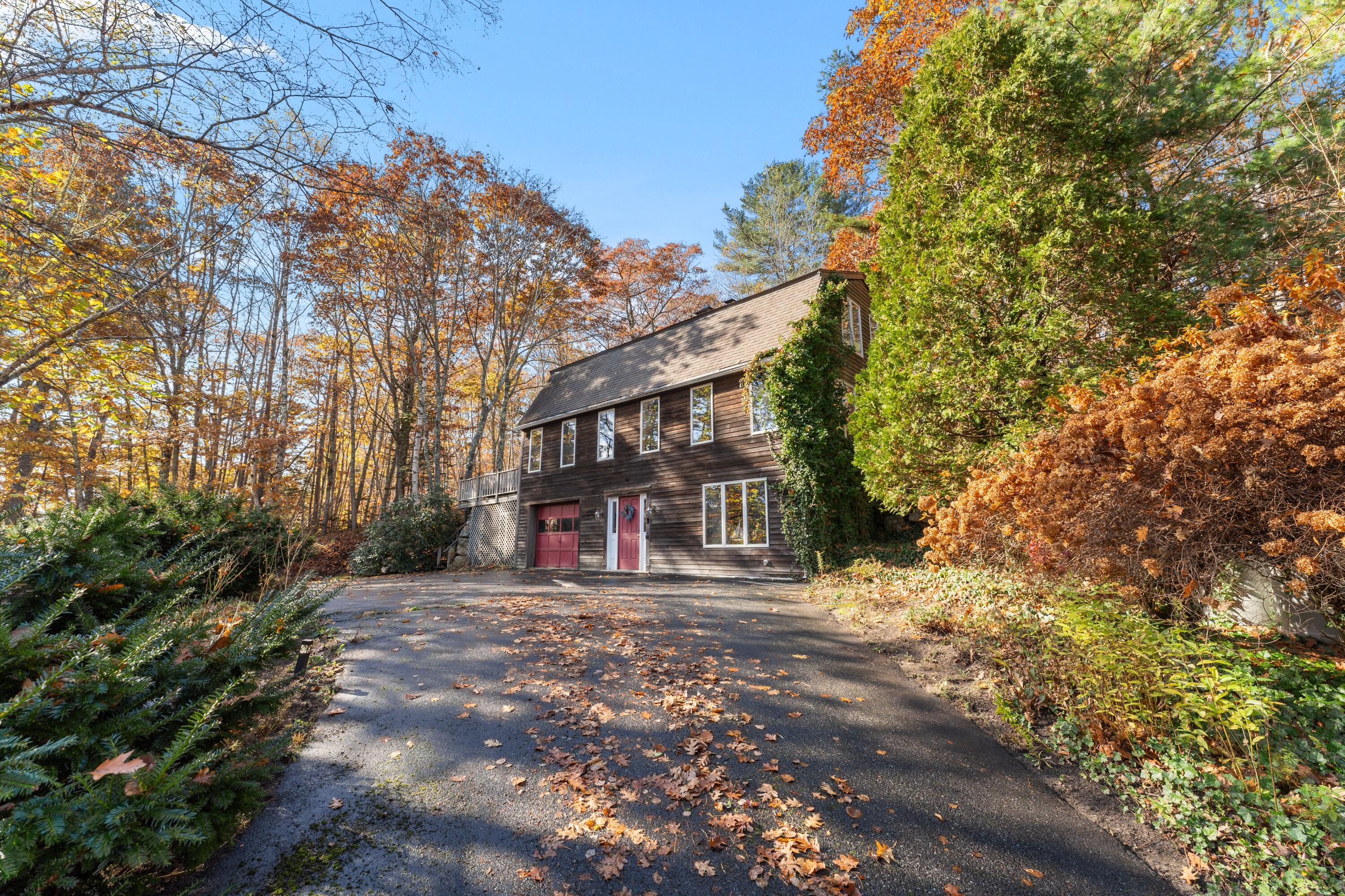 6 Abenaki Road Boothbay Harbor, ME 04538 - Photo 5 of 60