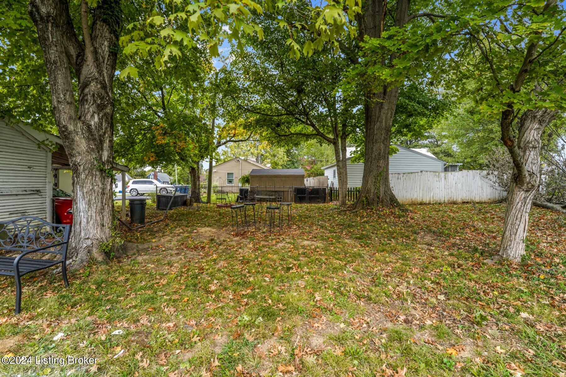 11901 Locust Road Louisville, KY 40243 - Photo 28 of 30 photo_online_033