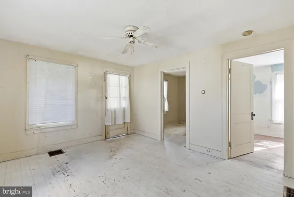 $159,900 | 709 Deer Park Road, Westminster, MD 21157