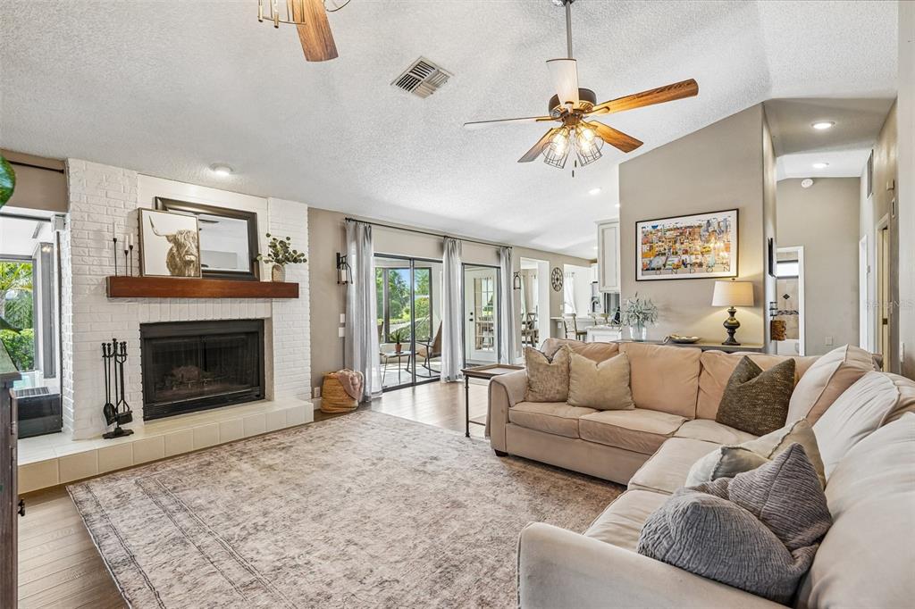 9803 Middlecoff Drive New Port Richey, FL 34655 - Photo 3 of 42
