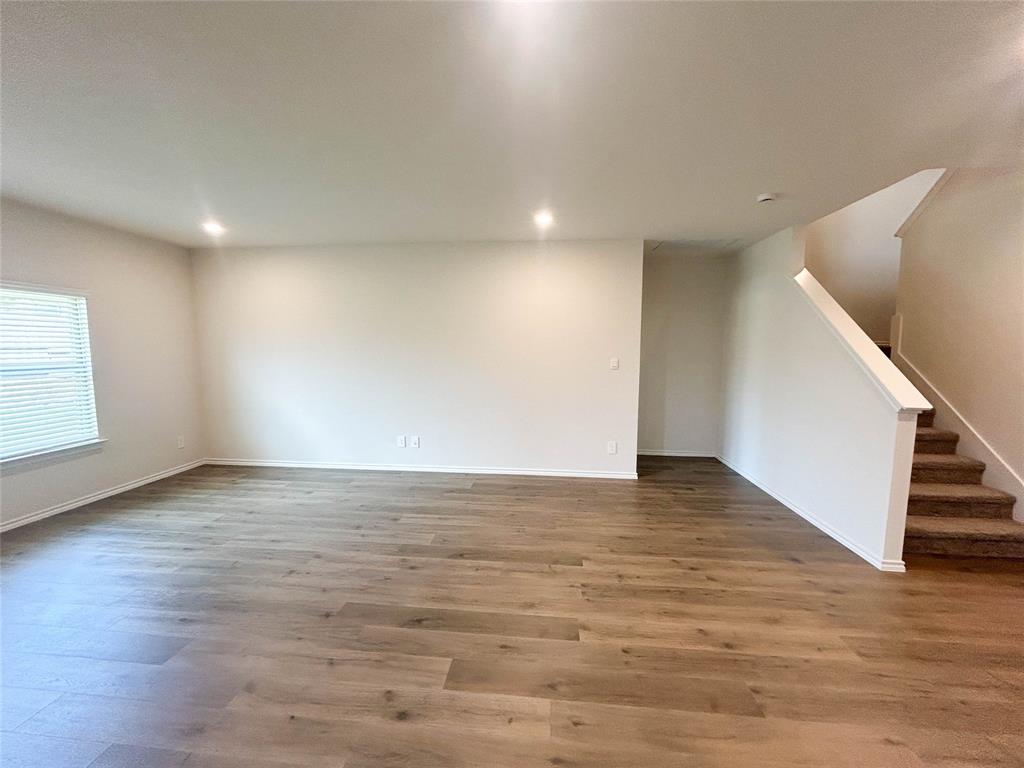 935 Keystone Court Ferris, TX 75125 - Photo 11 of 23 Gallery Image 11