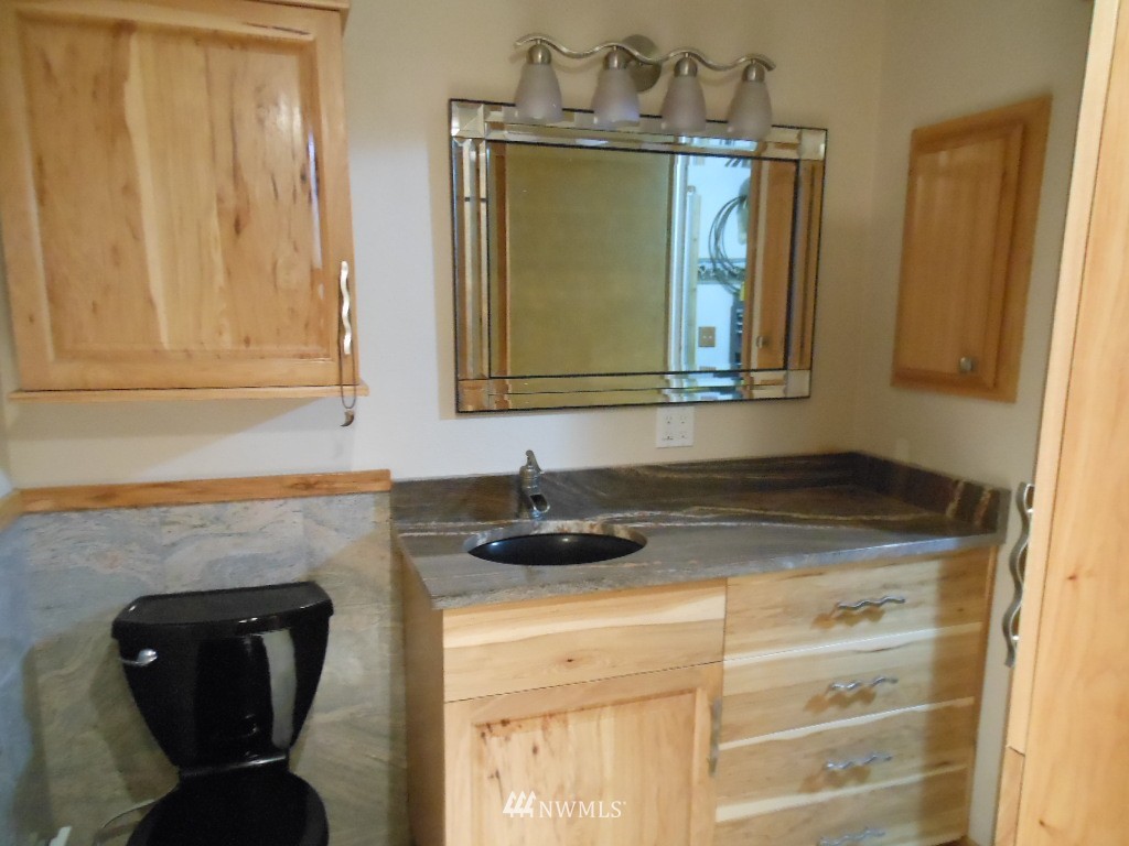 7813 Delvan Hill Road Sedro-Woolley, WA 98284 - Photo 3 of 15 Gallery Image 3