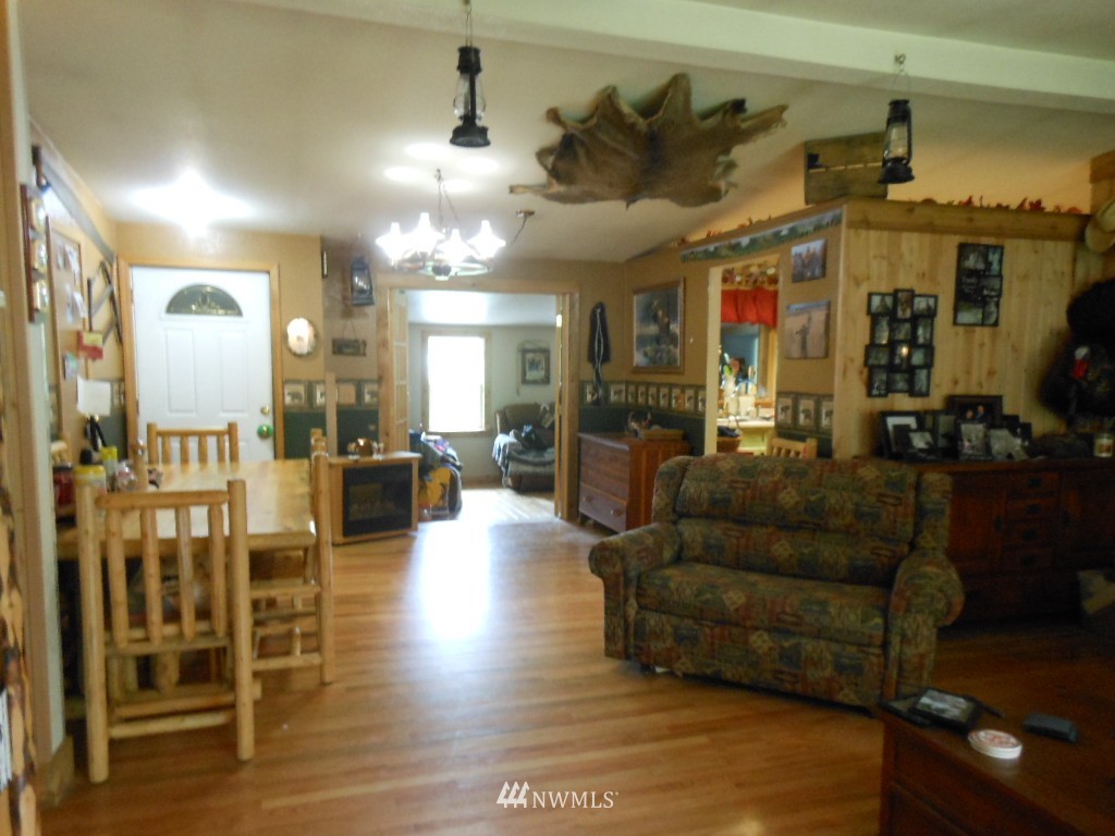 7813 Delvan Hill Road Sedro-Woolley, WA 98284 - Photo 6 of 15 Gallery Image 6
