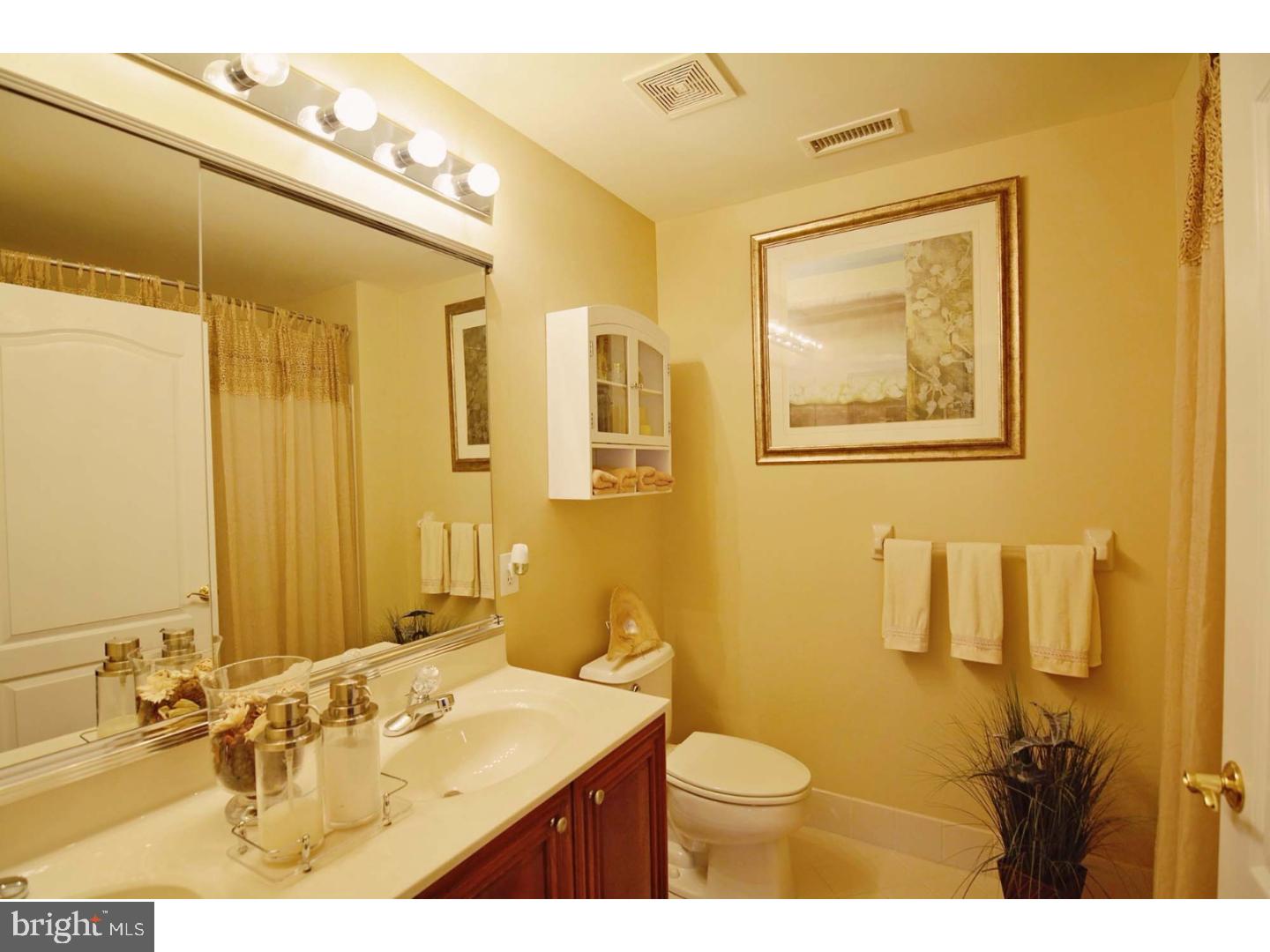 240 Sydney Road Holland, PA 18966 - Photo 18 of 25 Bathroom
