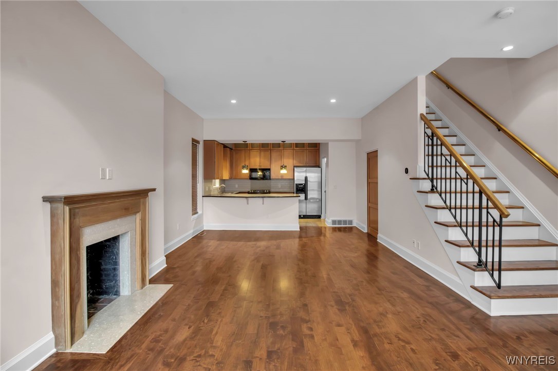 120 Johnson Park Buffalo, NY 14201 - Photo 13 of 36